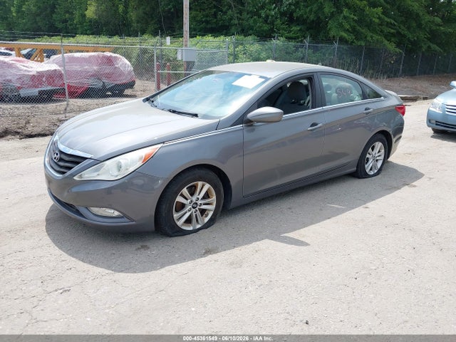 2013 Hyundai Sonata Gls მანქანა იყიდება აუქციონზე, vin: 5NPEB4AC1DH779465, აუქციონის ნომერი: 45361549