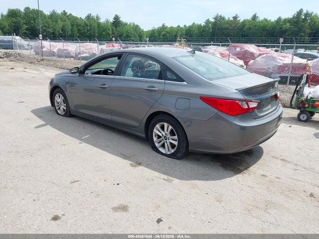 2013 Hyundai Sonata Gls მანქანა იყიდება აუქციონზე, vin: 5NPEB4AC1DH779465, აუქციონის ნომერი: 45361549