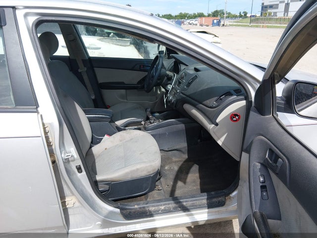 45361606 :رقم المزاد ، KNAFU4A2XC5505571 vin ، 2012 Kia Forte Ex مزاد بيع