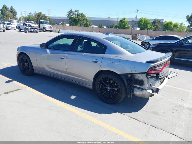2C3CDXHG1HH585257 Dodge Charger Sxt Rwd