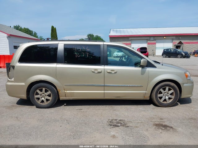 45361677 :رقم المزاد ، 2A4RR5DG4BR768553 vin ، 2011 Chrysler Town & Country Touring مزاد بيع