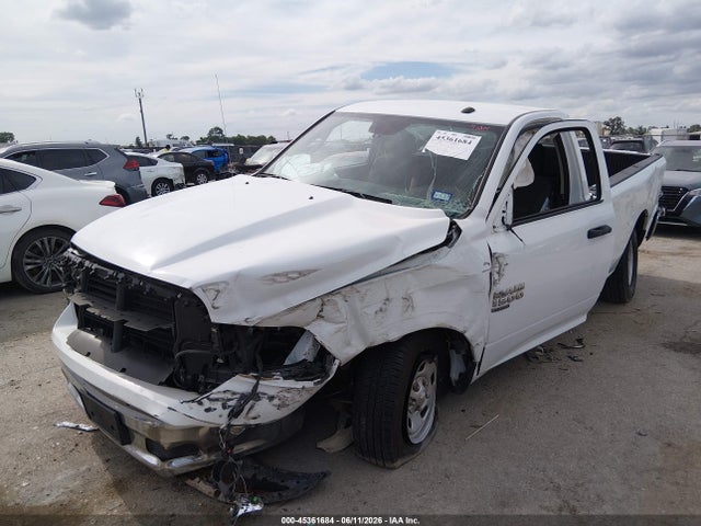 45361684 :رقم المزاد ، 3C6JR6DGXPG640122 vin ، 2023 Ram 1500 Classic Tradesman  4x2 8' Box مزاد بيع