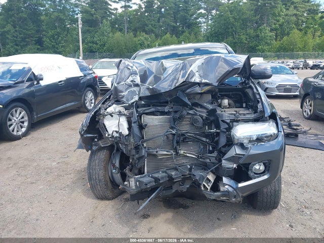 5TFSZ5AN0HX118123 Toyota Tacoma Sr5 V6