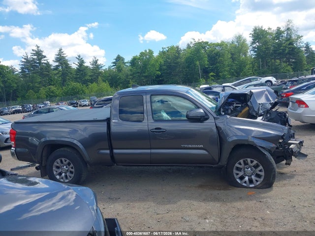 5TFSZ5AN0HX118123 Toyota Tacoma Sr5 V6
