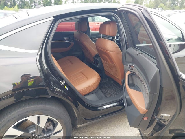 WA13AAGE4MB005837 Audi E-tron Sportback Prestige Quattro