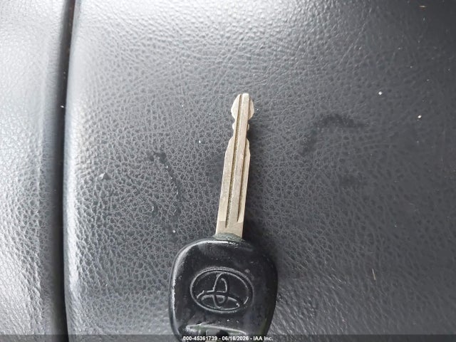 Продажа на аукционе авто 2003 Toyota 4runner Sr5 V8, vin: JTEBT14R830015439, номер лота: 45361739
