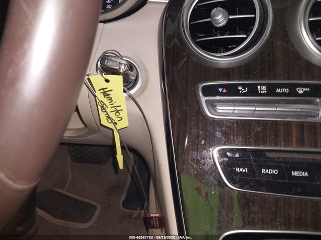 Продажа на аукционе авто 2015 Mercedes-benz C 300 Luxury/sport, vin: 55SWF4JB3FU054546, номер лота: 45361782
