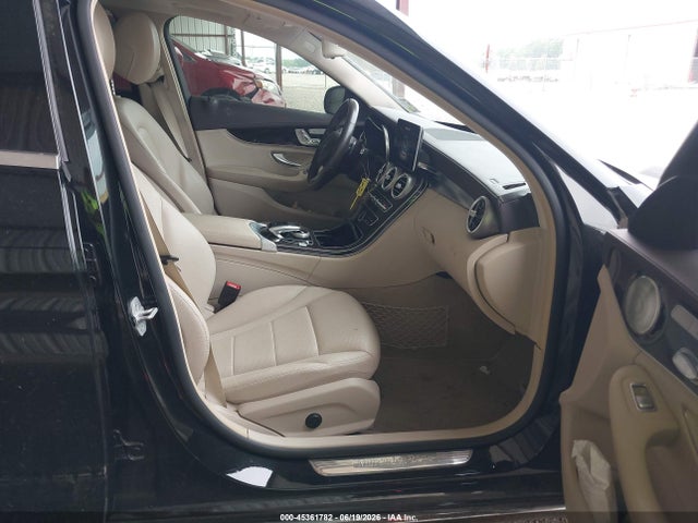 Продажа на аукционе авто 2015 Mercedes-benz C 300 Luxury/sport, vin: 55SWF4JB3FU054546, номер лота: 45361782