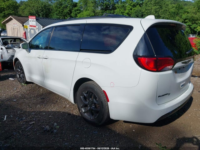 45361784 :رقم المزاد ، 2C4RC1BG8JR274312 vin ، 2018 Chrysler Pacifica Touring L مزاد بيع