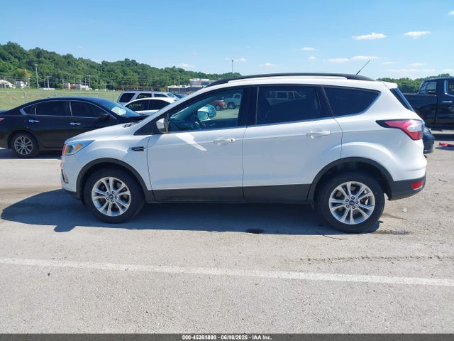 Ford ESCAPE SE 2018 1FMCU9GD7JUD08450 Image 15