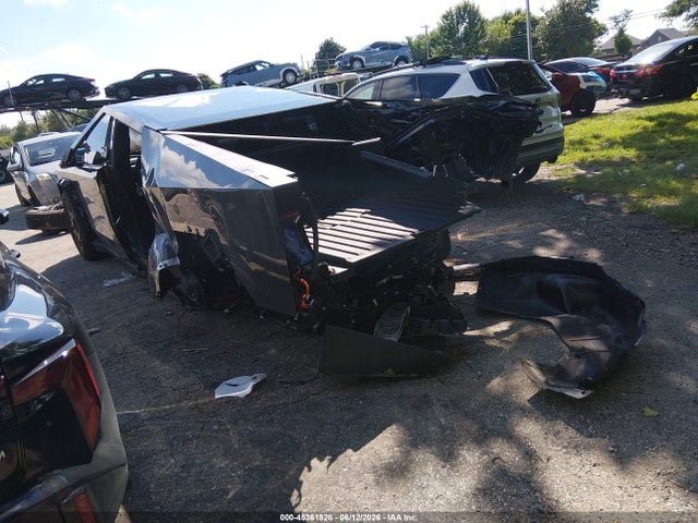 45361828 :رقم المزاد ، 7G2CEHEE5RA042335 vin ، 2024 Tesla Cybertruck Cyberbeast مزاد بيع