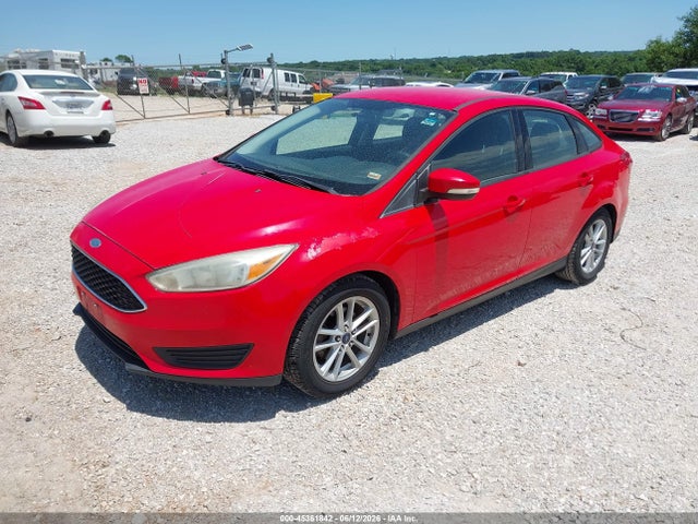 Ford FOCUS SE 2015 1FADP3F24FL206846 Image 2