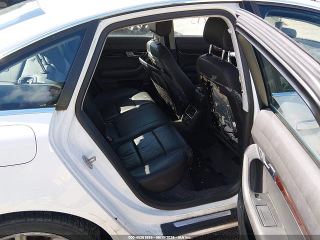 Auction sale of the 2010 Audi A6 3.0 Premium, vin: WAUKGAFB1AN016230, lot number: 45361895