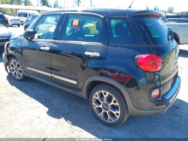 2014 Fiat 500l Trekking მანქანა იყიდება აუქციონზე, vin: ZFBCFADH0EZ010745, აუქციონის ნომერი: 45361902