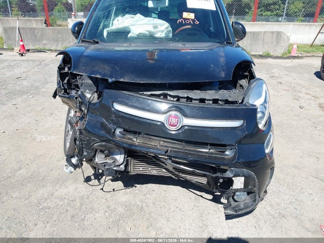 2014 Fiat 500l Trekking მანქანა იყიდება აუქციონზე, vin: ZFBCFADH0EZ010745, აუქციონის ნომერი: 45361902