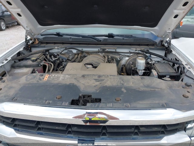 1GCNKNEH8HZ157584 Chevrolet Silverado 1500 Work Truck