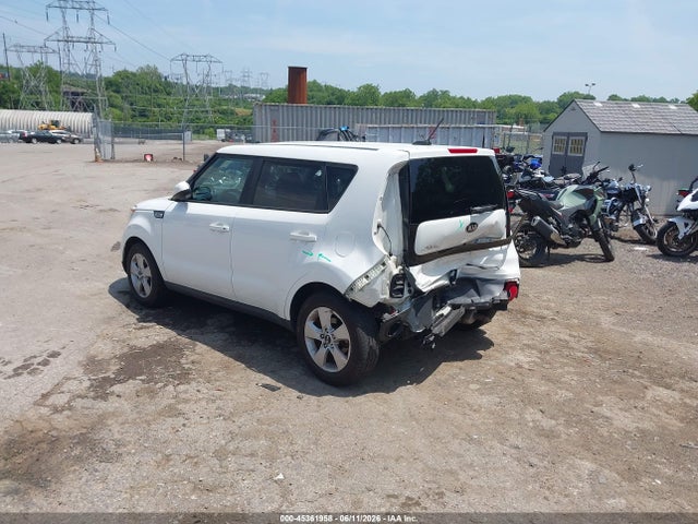 KIA Soul 2017 KNDJN2A29H7428685 Image 3