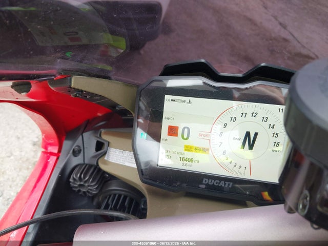 Ducati Panigale V4s 2022 ZDMDAGWW0NB001829 Image 7