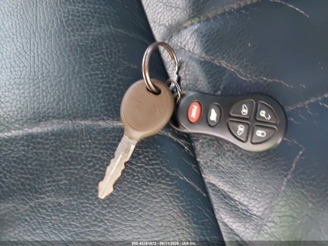 Продажа на аукционе авто 2002 Chrysler Town & Country Lxi, vin: 2C8GP54L22R568379, номер лота: 45361972