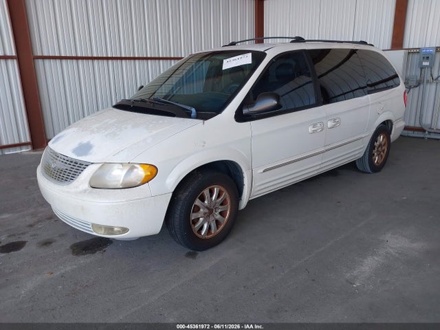 Продажа на аукционе авто 2002 Chrysler Town & Country Lxi, vin: 2C8GP54L22R568379, номер лота: 45361972