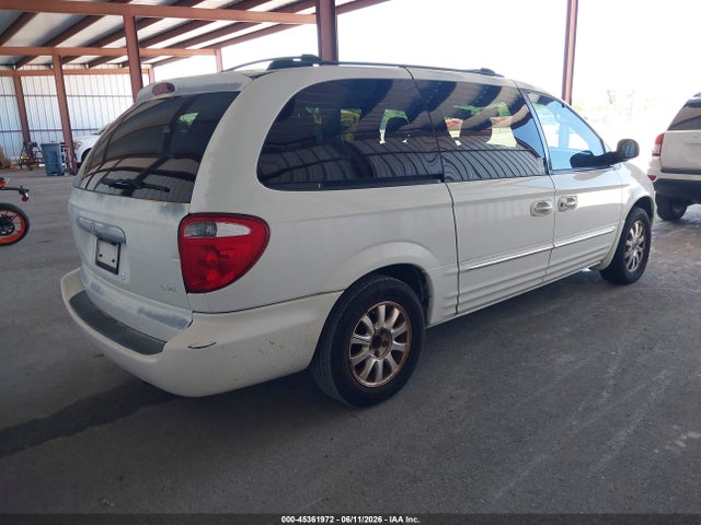 Продажа на аукционе авто 2002 Chrysler Town & Country Lxi, vin: 2C8GP54L22R568379, номер лота: 45361972