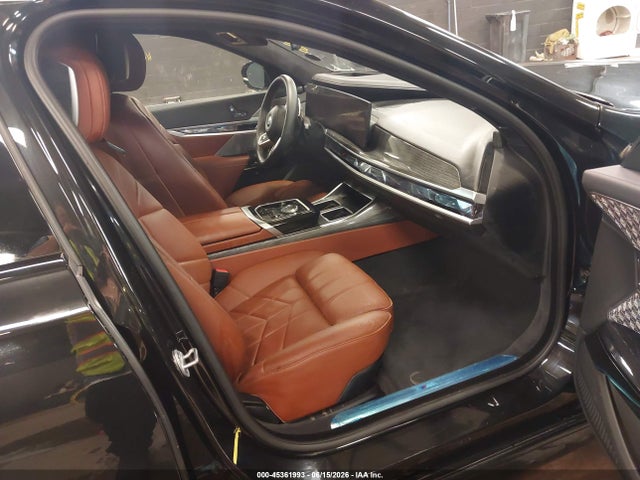 45361993 :رقم المزاد ، WBA33EJ03TCV99492 vin ، 2026 Bmw 760i Xdrive مزاد بيع