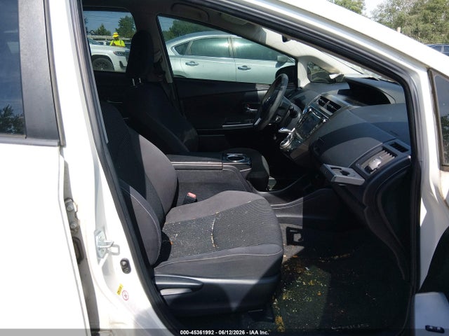 Продаж на аукціоні авто 2015 Toyota Prius V Two, vin: JTDZN3EU6FJ018799, номер лоту: 45361992