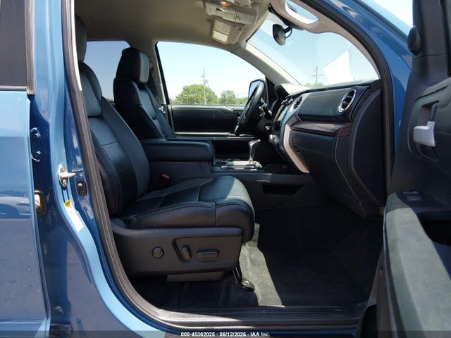 5TFHW5F12JX774838 Toyota Tundra Limited 5.7l V8