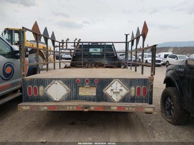 Ford F-550 Chassis Xl 2015 1FD0X5HT4FEC54812 Image 17