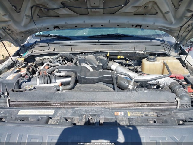 Ford F-550 Chassis Xl 2015 1FDUF5GT2FED41825 Image 10