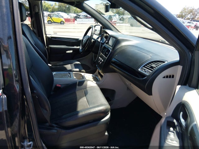 Продажа на аукционе авто 2019 Dodge Grand Caravan Sxt, vin: 2C4RDGCG5KR662176, номер лота: 45362047