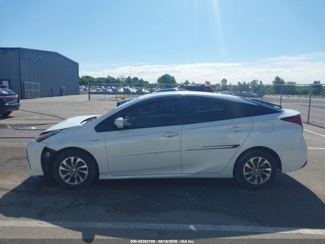 Toyota PRIUS XLE 2019 JTDKARFU8K3073171 Image 14