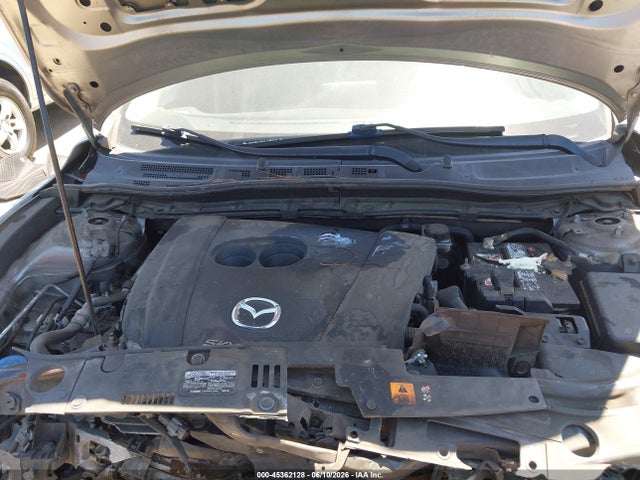 JM1BM1W3XE1200485 Mazda Mazda3 S Grand Touring