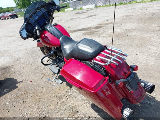 Harley-Davidson FLHXS 2021 1HD1KRP15MB668743 Image 3