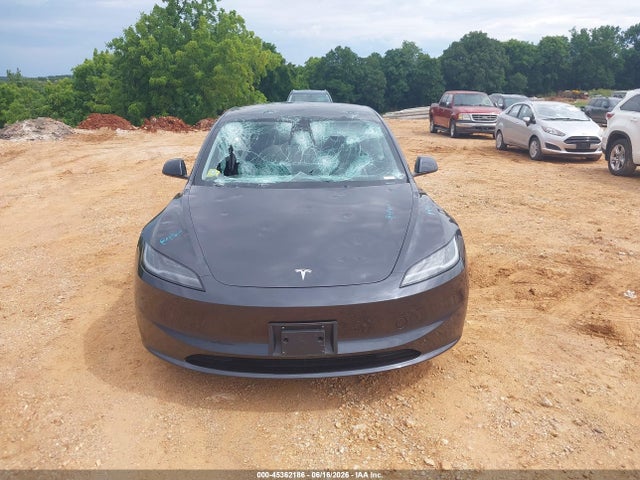 Tesla Model 3 Long Range All-wheel Drive 2025 5YJ3E1EB7SF025352 Image 12