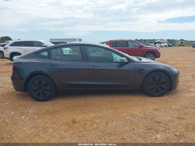 Tesla Model 3 Long Range All-wheel Drive 2025 5YJ3E1EB7SF025352 Image 13