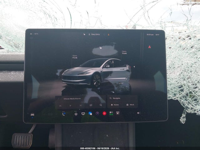 Tesla Model 3 Long Range All-wheel Drive 2025 5YJ3E1EB7SF025352 Image 18