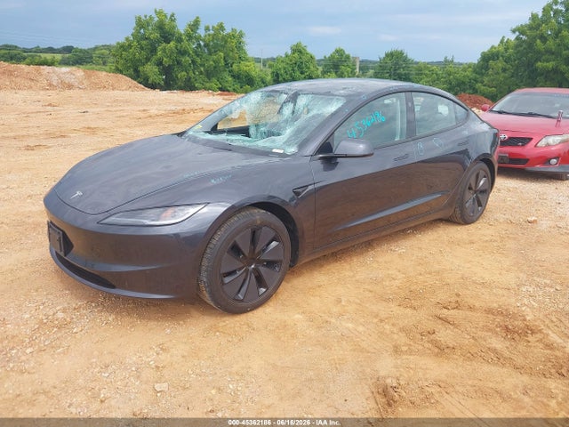 Tesla Model 3 Long Range All-wheel Drive 2025 5YJ3E1EB7SF025352 Image 2