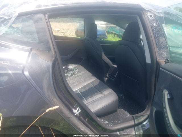 Tesla Model 3 Long Range All-wheel Drive 2025 5YJ3E1EB7SF025352 Image 8