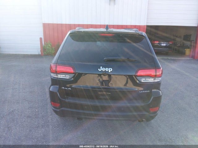 1C4RJFAG5MC793660 Jeep Grand Cherokee Laredo E 4x4