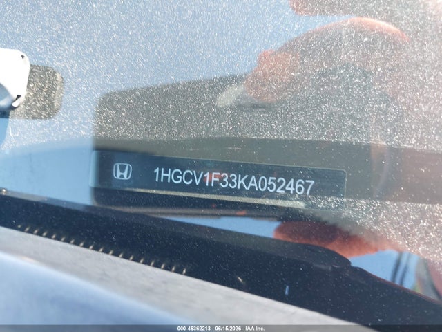 1HGCV1F33KA052467 Honda Accord Sport