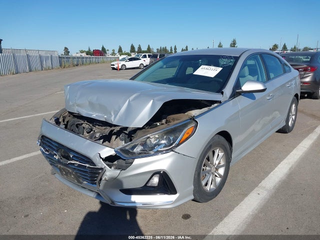 Hyundai SONATA SE 2018 5NPE24AF0JH656598 Image 2