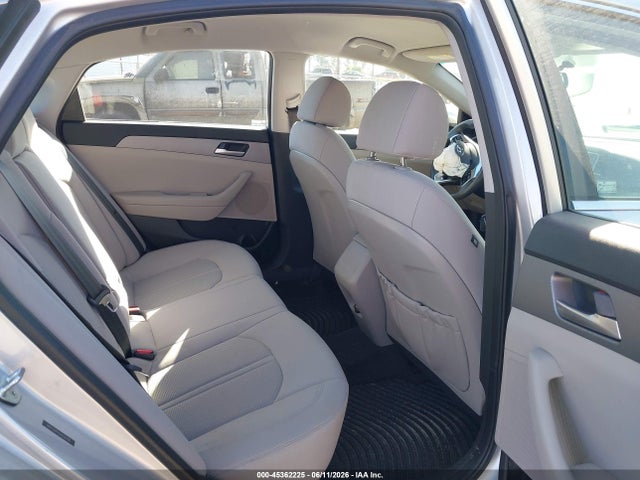 Hyundai SONATA SE 2018 5NPE24AF0JH656598 Image 8