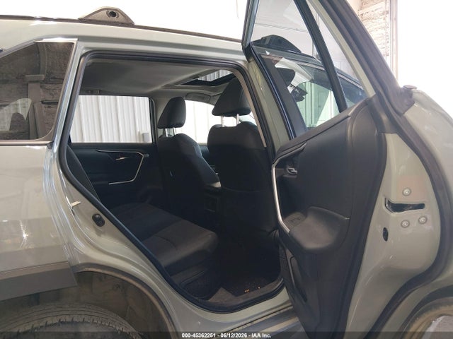JTMRWRFV2PD191002 Toyota Rav4 Hybrid Xle