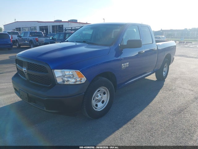 1C6RR6FG6KS647778 RAM 1500 Classic Tradesman 4x2 6&#039;4 Box