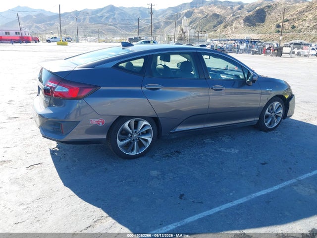 Auction sale of the 2019 Honda Clarity Plug-in Hybrid Touring, vin: JHMZC5F33KC004475, lot number: 45362266