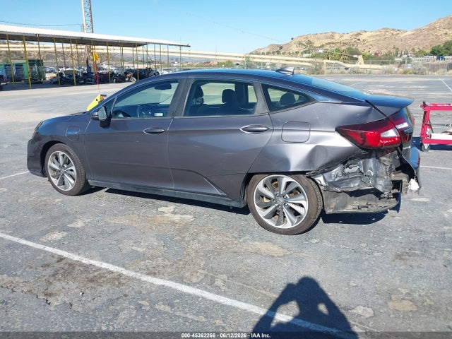 Auction sale of the 2019 Honda Clarity Plug-in Hybrid Touring, vin: JHMZC5F33KC004475, lot number: 45362266