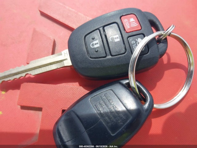 Aukcja sprzedaży 2014 Toyota Corolla Le, vin: 5YFBURHE0EP079555, numer aukcji: 45362286