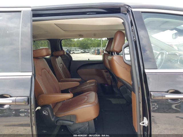 2017 Chrysler Pacifica Limited მანქანა იყიდება აუქციონზე, vin: 2C4RC1GG5HR528500, აუქციონის ნომერი: 45362297