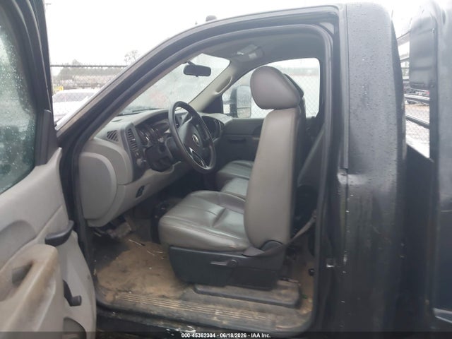 Aukcja sprzedaży 2014 Chevrolet Silverado 3500hd Chassis Work Truck, vin: 1GB3KZC84EF132233, numer aukcji: 45362304